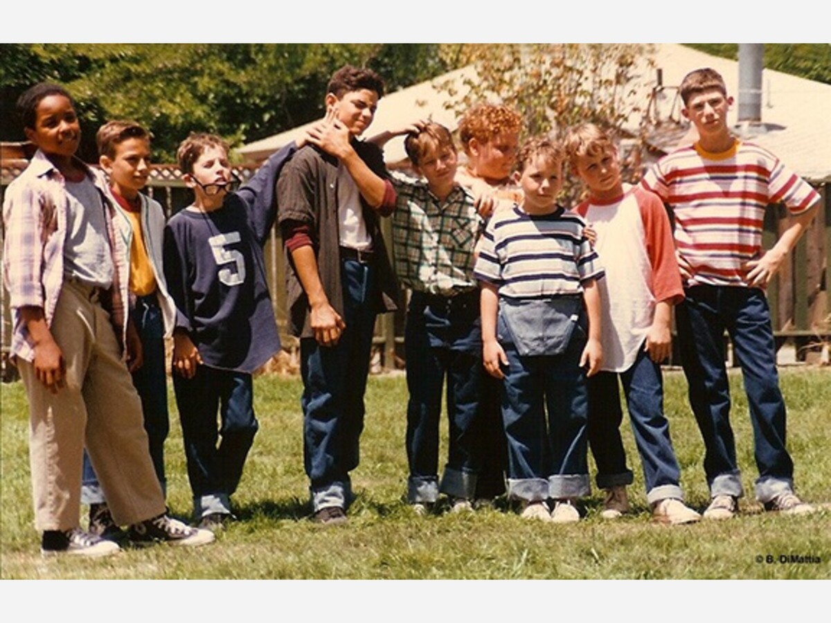 The Sandlot' Actors Then and Now (21 pics)