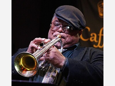 Live Music from Mike Wade & The Mighty Groovers at Whisperz Speakeasy