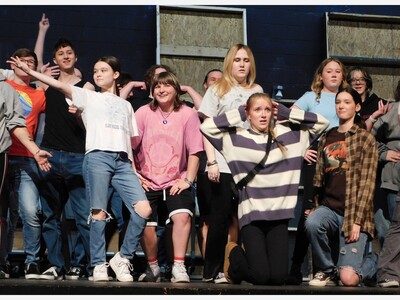 Franklin High School Drama Club to present Mamma Mia!