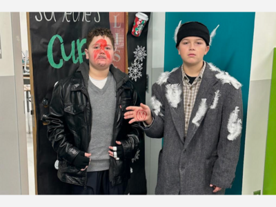 Carlisle Students Enjoy  Dressing Up  For The Holiday