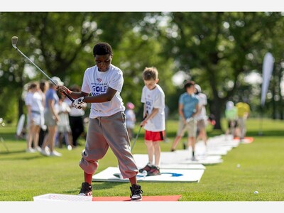 Get Outside and ‘Golf with Us’