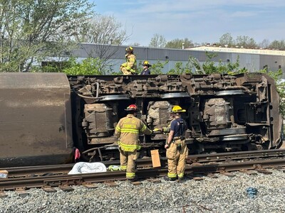 Norfolk Southern Locomotive Overturns in Franklin