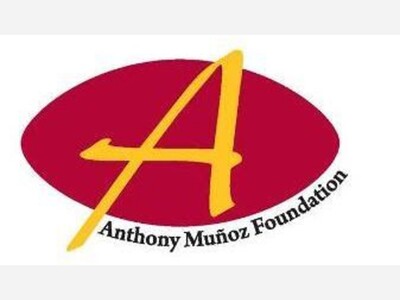 3 Warren County Students Are Recipients of Anthony Muñoz Foundation Straight ‘A’ Scholarship 
