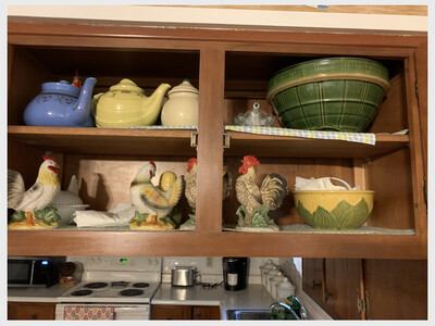 Antiques/Collectibles sale